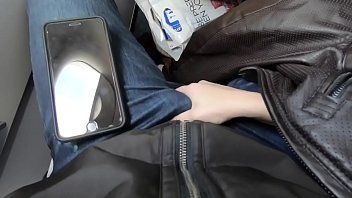 play Ficken ein rumänischer ängstlich verstecken sich in den Schrank und saugen Bruder