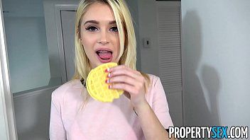 play A menina recebe seu pau em seu delicioso cu