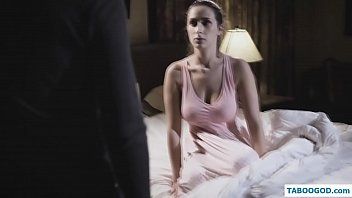 play زوجة الأب وربيبه يمارسان الجنس العنيف واللسان كس بعضهما البعض حتى يقذفان