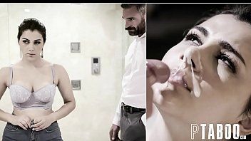 play Valentina Nappi - ¡Su coño es el lugar ideal donde quieres entrar en cualquier momento del día o de la noche para tener sexo intenso!