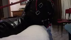 play عن قرب جلسة Cocksucking: كبير ديك وقحة يسيل لعابه في كل مكان