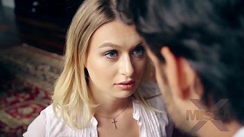 play Películas porno con mujeres enanas teniendo sexo con su amante