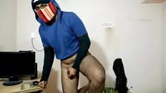 play Vigilante pornô curioso fica íntimo no celular